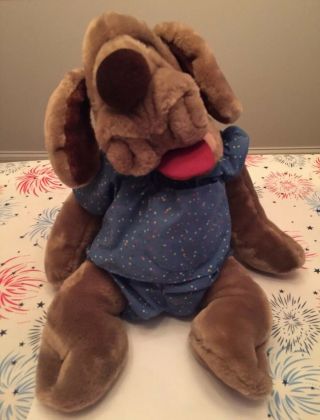 Vintage Wrinkles By Ganz Bros 18 " Full Body Hand Puppet With Leather Dog Tag