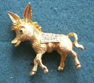Burro - Donkey Gold Tone Pin - Sarah Coventry Jewelry - Sara Cov - Vtg