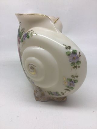 Vintage Cambridge Glass Crown Tuscan Seashell Form Vase 3