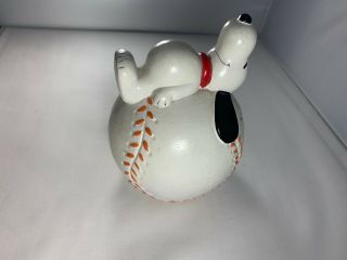 Vintage Peanuts Snoopy United Feature Syndicate 1966 Baseball Ceramic Piggy Bank