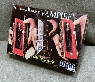 Vintage Mpc The Strange Change Vampire 1970 