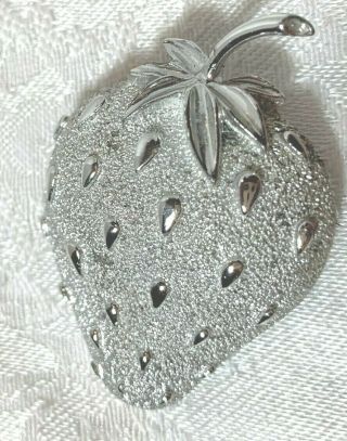 Vintage Sarah Coventry Signed Silver Tone Strawberry Brooch Pin Estate Find 2