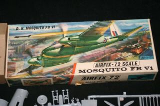 Vintage 1/72 Airfix D.  H.  Mosquito Fbvi Military Airplane Model