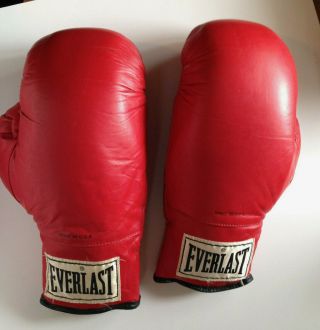 Vtg Everlast Boxing Gloves 16 Oz Red Leather Fighting Boxer Man Cave Usa