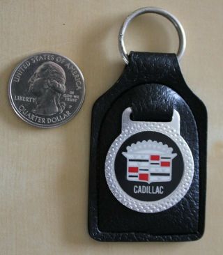 Cadillac Vintage Vinyl Faux Black Leather Keychain Key Ring 33201