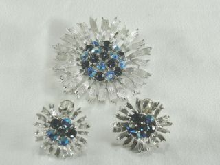 Vtg Lisner Silvertone Blue Rhinestone Pin Brooch Earring Set