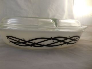 Vintage Pyrex Barbed Wire Cinderella Divided Dish Oval Lid and Cradle 1 1/2 QT 2