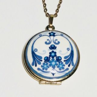 Vintage Michaela Frey Locket Enamel Blue Flower Design With Gold Tone Necklace