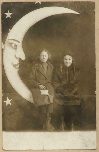 Rppc Girlfriends On Paper Moon Vtg Photo Fur Coat Fashion Young Girls Star Hairs