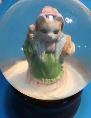 Vtg Kitty Cat Musical Collectibles Water Snow Globe 1985 Waltz Of The Flowers