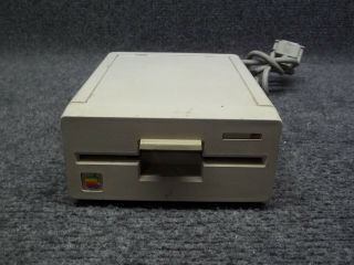 Apple Macintosh A9m0107 Vintage 5.  25 " External Floppy Disk Drive For Iie Iig Iic