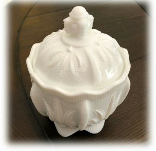 Vtg Fenton Milk Glass Cactus Beaded Large Covered Sugar Bowl Or Candy Bowl