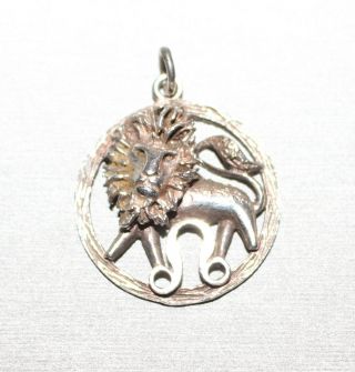 Vintage estate 925 sterling silver 1976 lion leo horoscope pendant charm 4