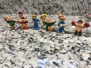 Vintage 1983 Alvin & The Chipmunks And Chipette’s Figurines
