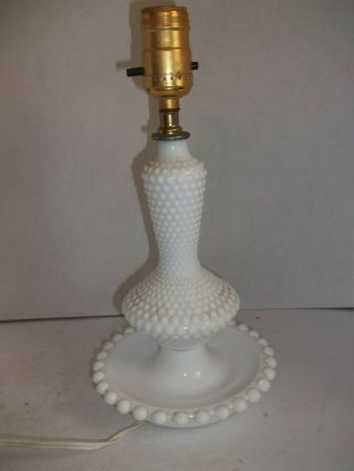 Vintage Hobnail White Milk Glass Electric Table Lamp Early American Mid Century