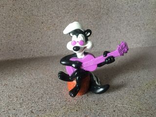 Vtg 1994 Wb Looney Tunes Pepe Le Pew Skunk Figure Rock Band Musician Pepsi Macau