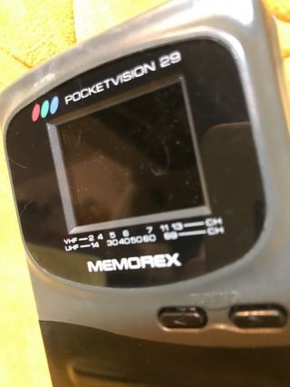 VIntage Memorex Pocket Vision 26 TV,  Case Portable Hand Held LCD Television 4