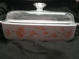 Corning Ware Vintage Peach Floral Pattern A - 10 - B 2.  5 L Casserole Dish With Lid