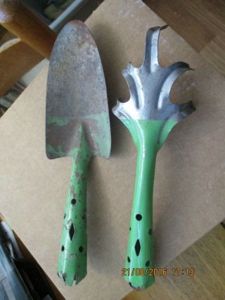 Vtg Garden Tools Green Metal Hand Claw Fork,  Cultivator Fork And Shovel