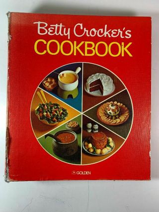 Vintage Betty Crocker’s Cookbook 5 - Ring Binder.  Golden