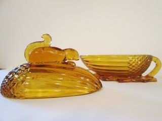 Vintage Squirrel Sitting on Nut L.  E.  SMITH Amber Glass Covered Candy Dish 5
