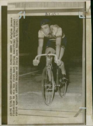 Patrick Sercu Belgian Cyclist.  - Vintage Photo