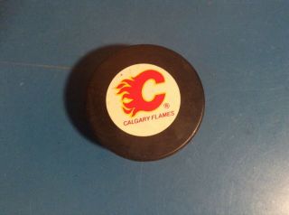 1987 - 92 Calgary Flames Nhl Vintage General Tire Ziegler Trench Game Puck
