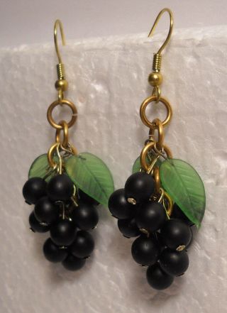Vintage Pididdly Links Bunch Of Grapes Earrings