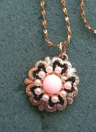 " Angel Pink " Pendant Necklace - Sarah Coventry Jewelry - Sara Cov - Vtg