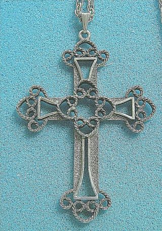 " Victorian Cross " Large Necklace - Sarah Coventry Jewelry - Sara Cov - Vtg
