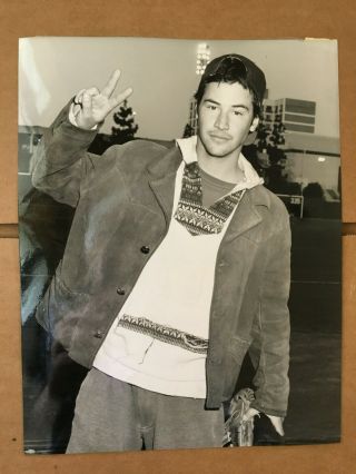 Keanu Reeves Vintage Press Headshot Photo 1990 12