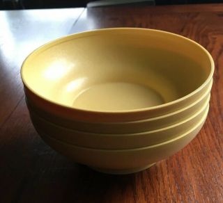 4 Vintage Cereal Soup Salad Bowls By Tupperware Harvest Gold
