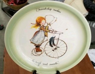 Vintage Holly Hobbie Collector Plate " Friendship Makes The Rough Road Smooth "