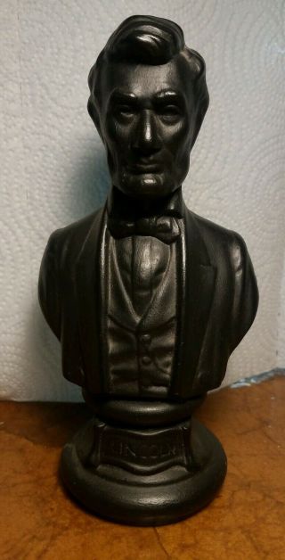 Vintage Ceramic Bust Of Abraham Lincoln - Stands 7.  5 " Tall