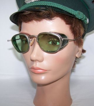 Vintage Aom American Optical Green Lens Welding Glasses W/side Protectors