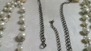 Vintage Silvertone Metal Faux Pearl Glass Bead 34 