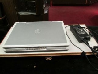 Vintage DELL Computer Parts Inspirion 640m Powers ON 20 2