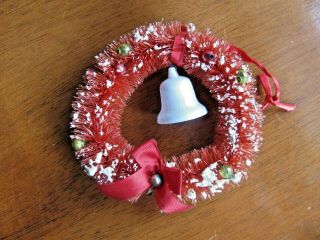 Vintage Christmas Miniature Bottle Brush Wreath Ornament Bell Decoration 4 1/2 "
