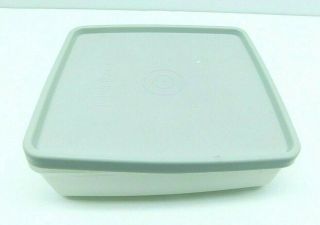 Tupperware Square - A - Way Sandwich Keeper Container Vintage 670
