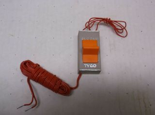 Tyco Ho Scale Model Train Vintage Block Control Switch.