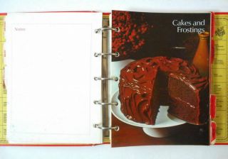 Vintage Betty Crocker ' s Cookbook 5 Ring Binder Red Pie Cover 1972 3