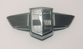 Vintage Studebaker 1948 - 1949 Champion - Front Emblem - Grill / Hood - X0 - 519