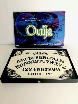 Vintage 1998 Glow - In - The - Dark Ouija Board Game Parker Bros