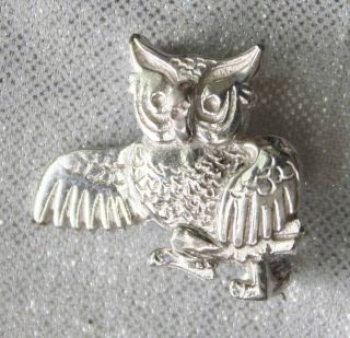 Charming Silver - Tone Owl Brooch 1970s Vintage 1 "