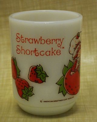 Vintage Anchor Hocking Strawberry Shortcake Milk Glass Cup/mug
