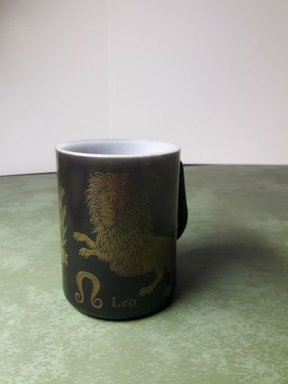 Vtg Federal Glass Leo The Lion Zodiac Black Milk Glass Coffee Mug Usa
