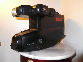 Vintage Rca Camcorder Vhs Video Camera Recorder Player Cc4352