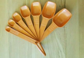 Vintage Tupperware Orange Measuring Spoons Complete Set Of 7 W/ Ring Vg Conditio