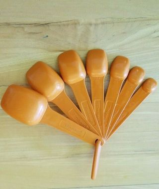 Vintage Tupperware Orange Measuring Spoons Complete Set of 7 w/ Ring VG conditio 2