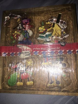 Vintage Wooden Disney Christmas Ornaments Micky Mouse,  Minnie,  Goofy And Pluto